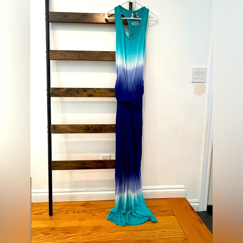 Young, Fabulous, & Broke Hamptons Maxi Blue Ombré Dress Small